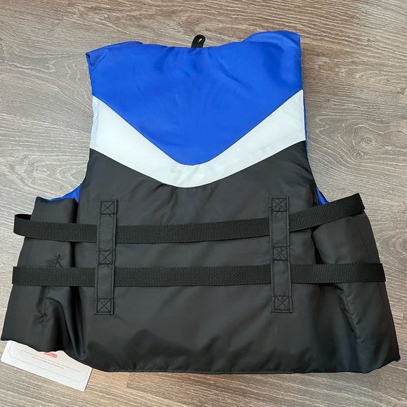 🔥NWT🔥 Fluid Adult Universal 3-Buckle PFD/Life Jacket - Picture 2 of 5